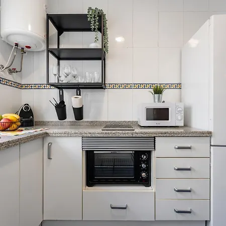 Malagasuite La Nogalera Holidays Apartment