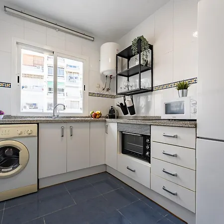 Malagasuite La Nogalera Holidays Торремолинос