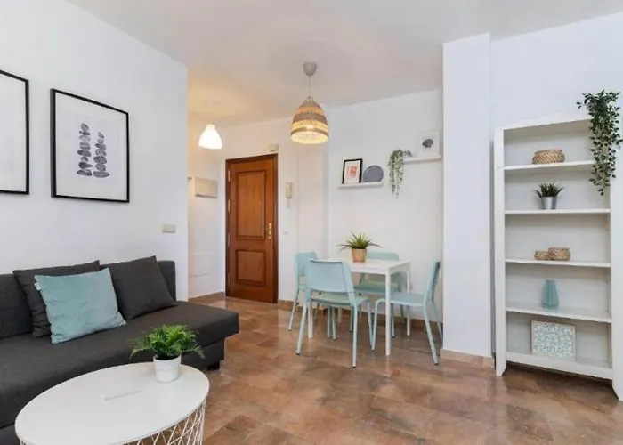 Malagasuite La Nogalera Holidays Apartman *